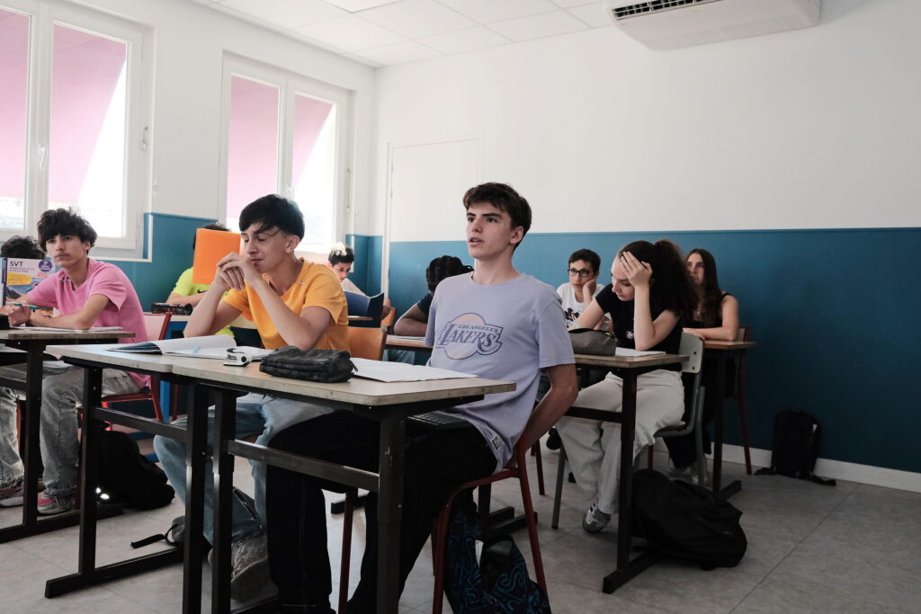 Élèves de 3e Prépa-Métiers en classe