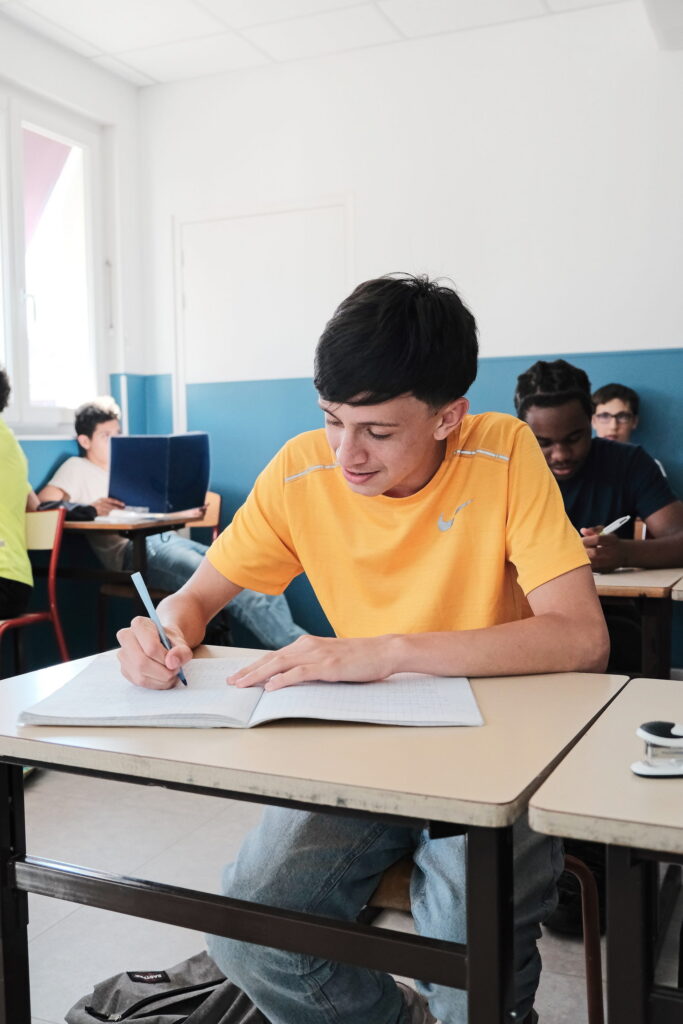Élèves de 3e Prépa-Métiers en classe